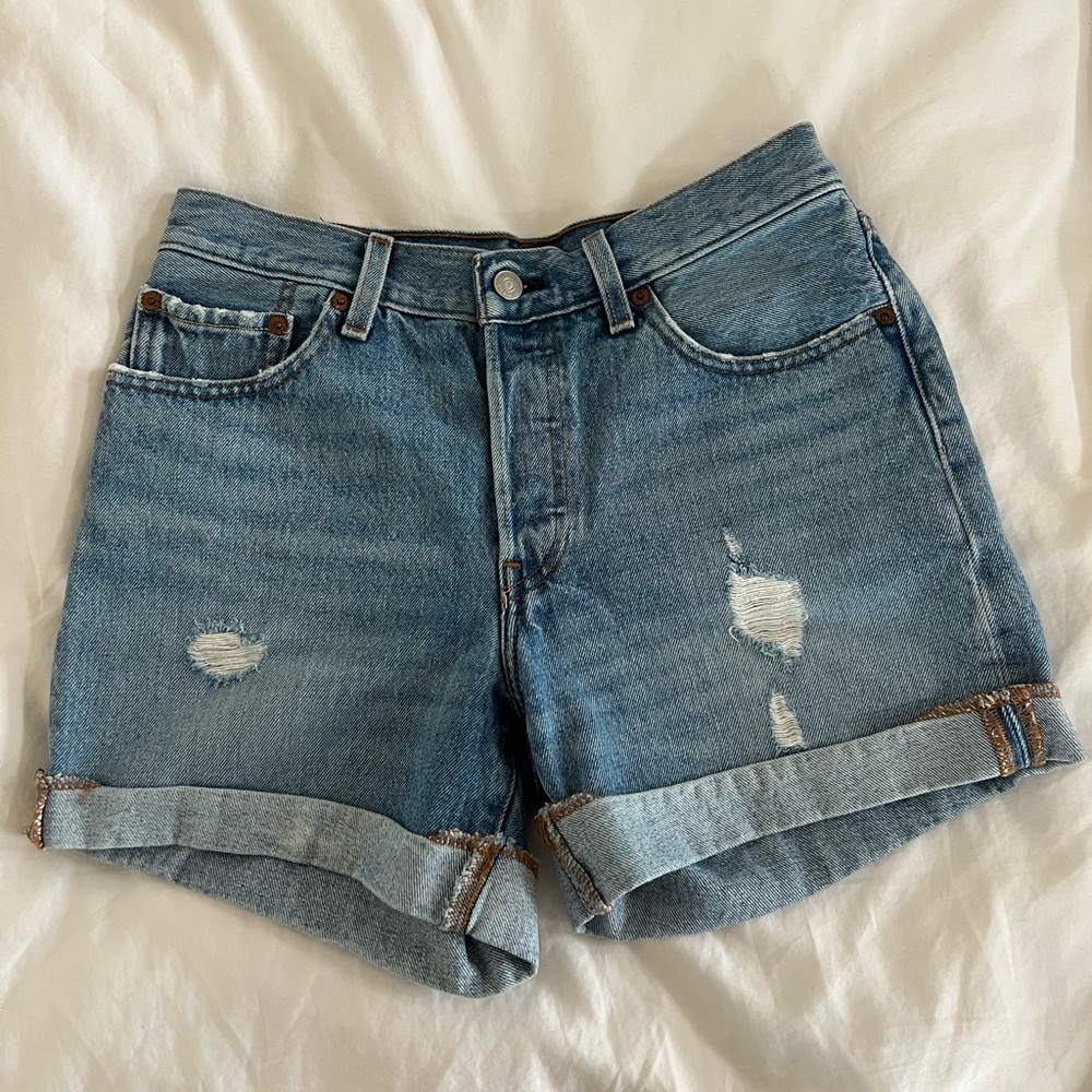 Levi’s jean shorts